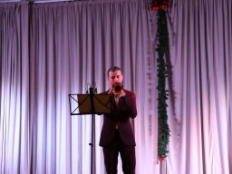 241129Weihnachtsestrade