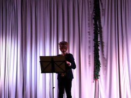 241129Weihnachtsestrade